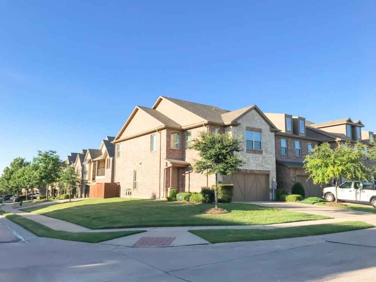 best local roofers in Middleton ID