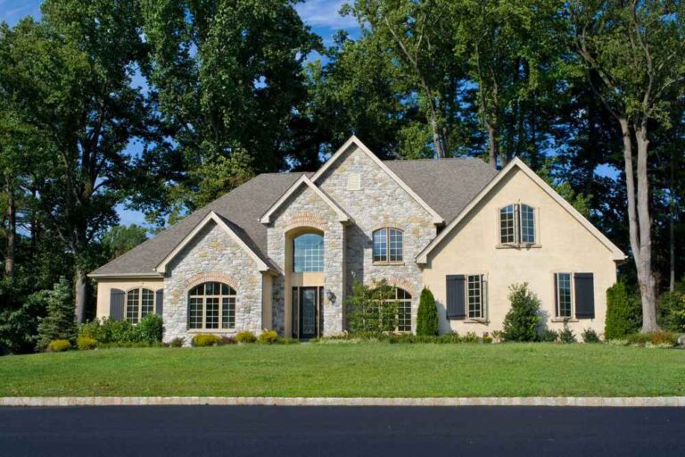 best roofing expert in Ontario OR